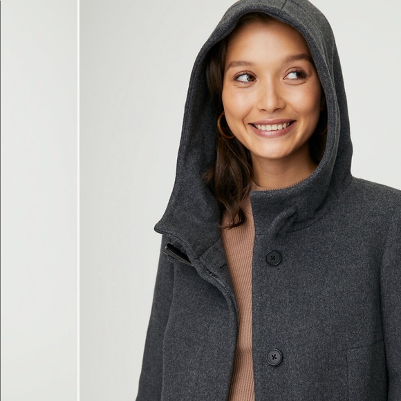 Aritzia Babaton Pearce Wool Coat with hood in grey - Picture 6 of 16